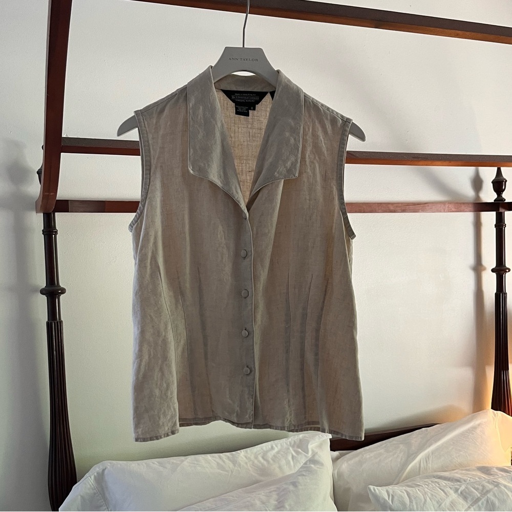 J. Peterman Vintage 1990s Tan Beige Linen Button Tank Blouse